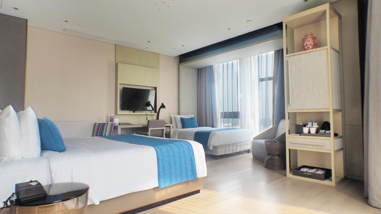 Novotel Shanghai Clover Exteriér fotografie