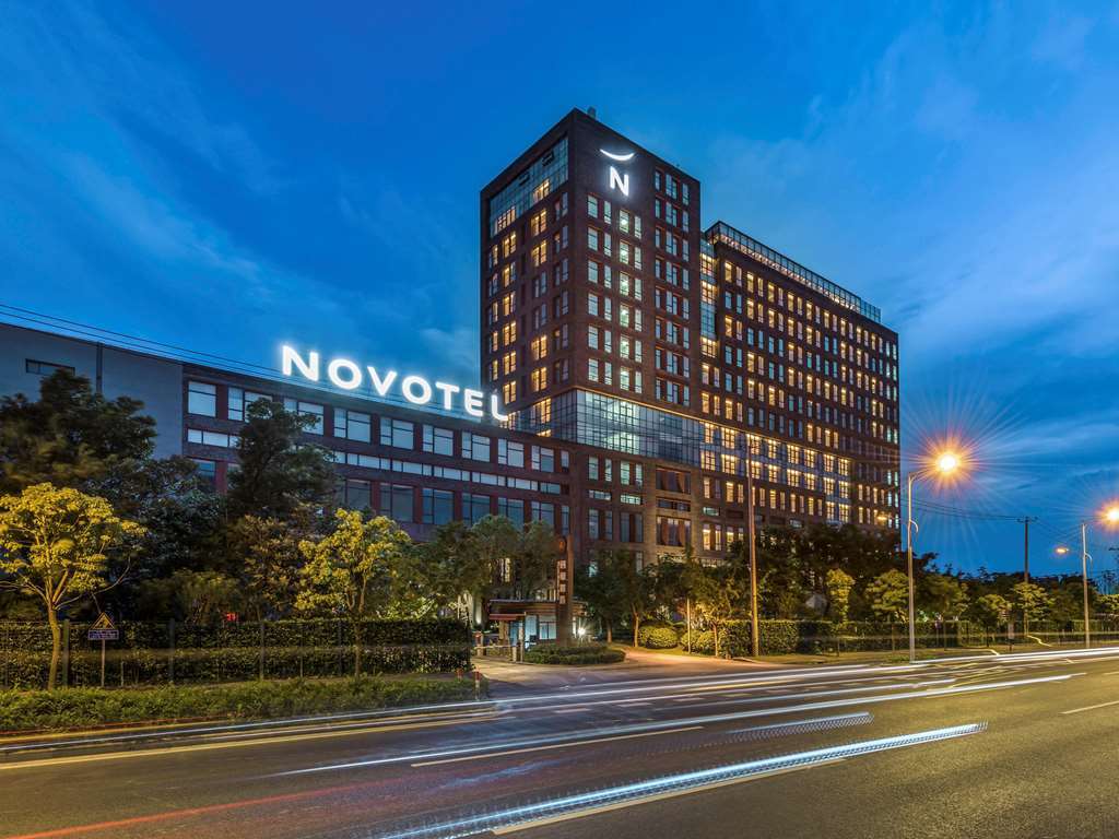 Novotel Shanghai Clover Exteriér fotografie