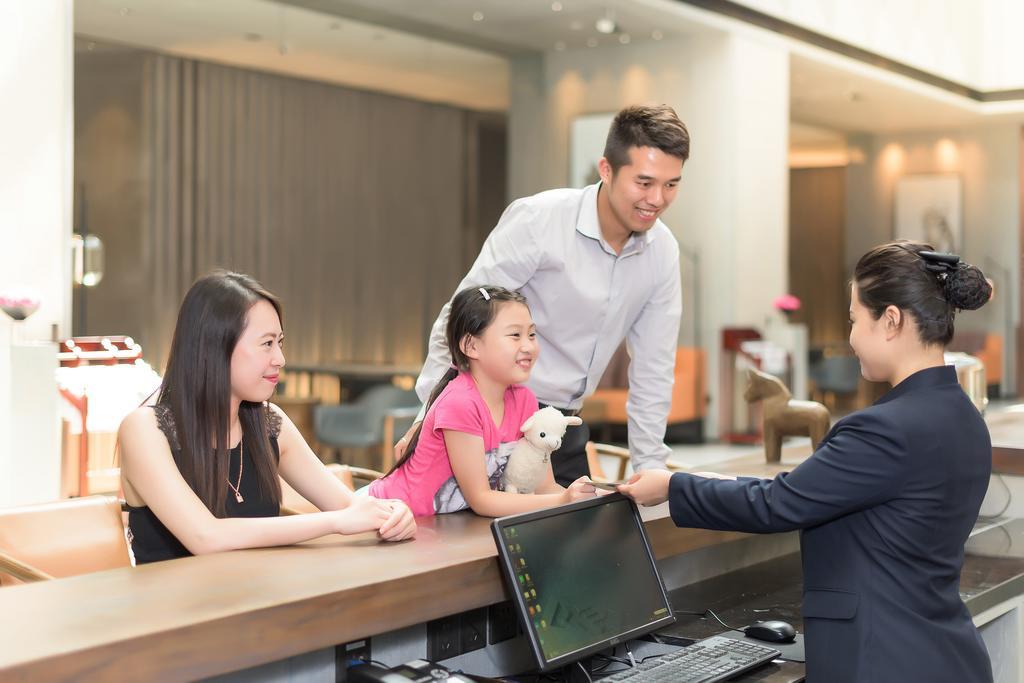Novotel Shanghai Clover Exteriér fotografie